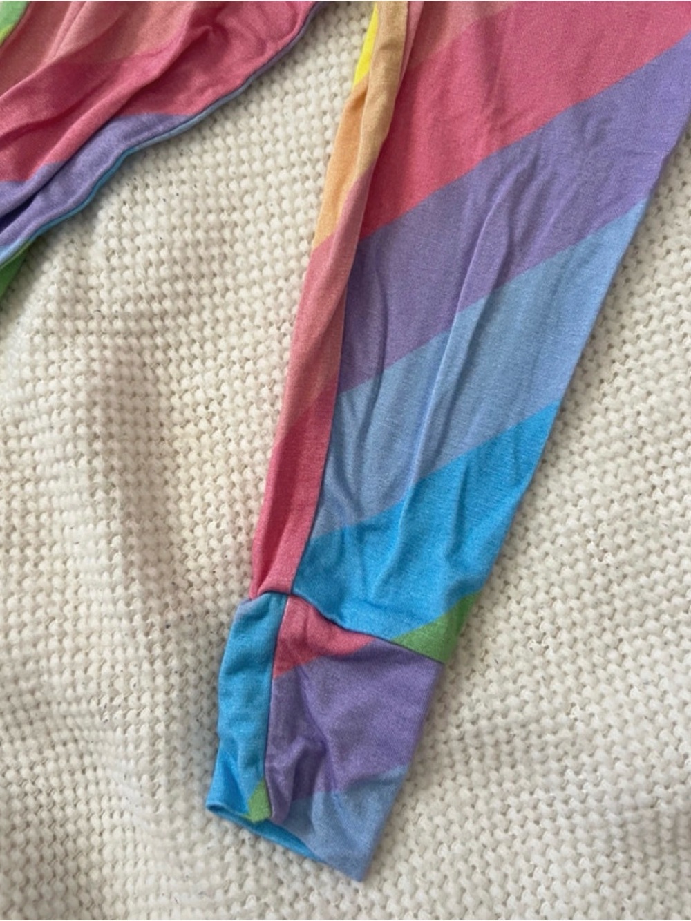 Posh Peanut Rainbow Bamboo Pajamas 18-24M One Piece Romper - Picture 3 of 6